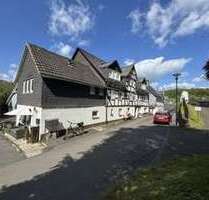 Haus zum Kaufen in Netphen 369.000,00 € 406 m²