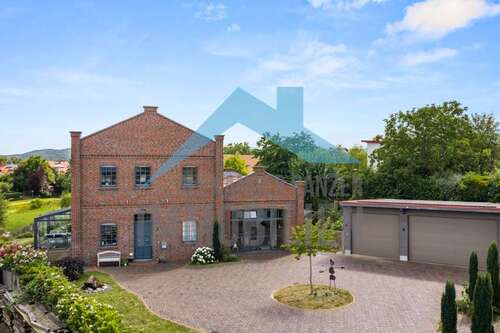 Foto - Haus zum Kaufen in Ahnatal 998.000,00 € 215 m²