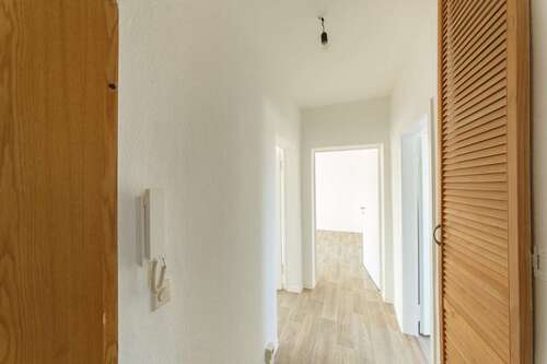Foto - Wohnung zum Mieten in Burg 371,61 € 56.98 m²