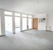 Büro in Erlangen 737.600,00 € 270 m²