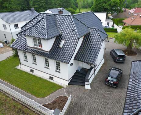Foto - Haus zum Kaufen in Rostock 849.000,00 € 216 m²