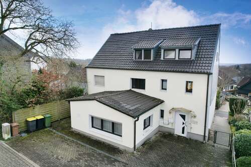 Foto - Haus zum Kaufen in Ruppichteroth 349.000,00 € 269 m²