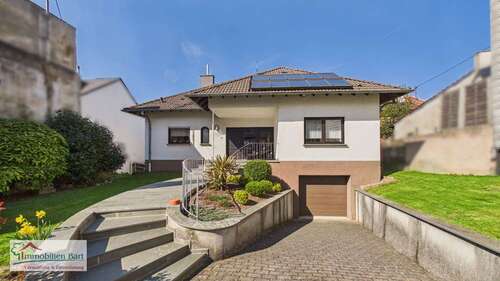 Foto - Haus zum Kaufen in Freudenburg 469.800,00 € 204.52 m²