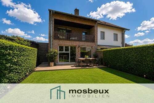 Foto - Haus zum Kaufen in Würselen 420.000,00 € 125.86 m²