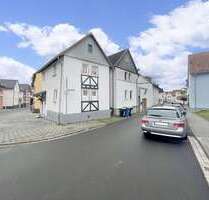 Haus zum Kaufen in Lich 260.000,00 € 282 m²