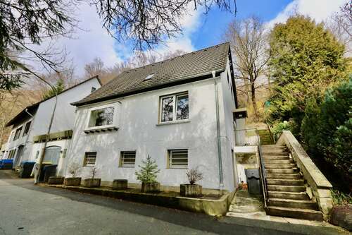 Foto - Haus zum Kaufen in Werdohl 215.000,00 € 95 m²