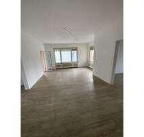 Wohnung zum Mieten in Solingen 1.100,00 € 110.36 m²