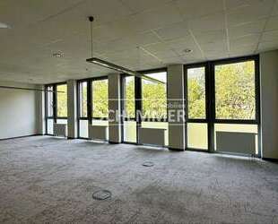 Büro in Freiburg im Breisgau 5.203,68 € 325.23 m²
