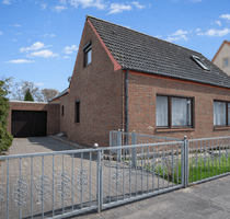 Haus zum Kaufen in Bremen 283.000,00 € 160 m²