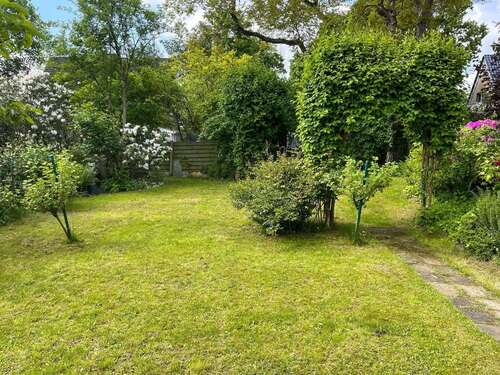 Foto - Grundstück zu verkaufen in Kaarst 749.000,00 € 849 m²