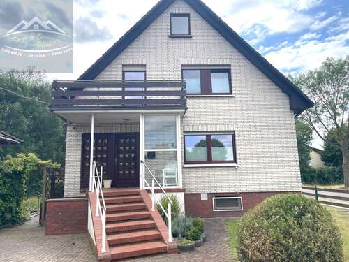 Foto - Haus zum Kaufen in Einbeck 279.000,00 € 177 m²