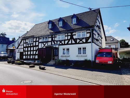Foto - Haus zum Kaufen in Sainscheid 275.000,00 € 170 m²