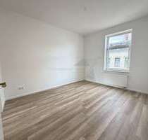 Wohnung zum Mieten in Meerane 204,00 € 38 m²