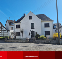 Haus zum Kaufen in HadamarNiederzeuzheim 315.000,00 € 128 m² - Hadamar/Niederzeuzheim