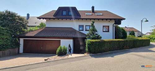 Foto - Haus zum Kaufen in Winnenden 849.000,00 € 177.5 m²