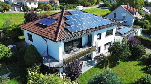 Foto - Haus zum Kaufen in Windsbach 515.000,00 € 194 m²