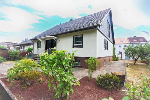 Foto - Haus zum Kaufen in Karben 599.000,00 € 154 m²