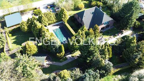 Foto - Haus zum Kaufen in Dummerstorf 749.000,00 € 240 m²