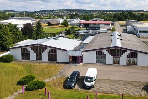 Foto - Haus zum Kaufen in Scheer 998.000,00 € 190.79 m²