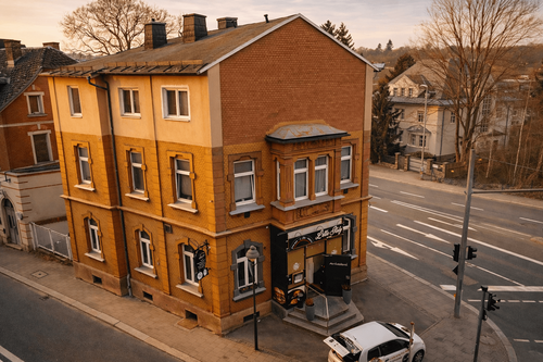 Foto - Haus zum Kaufen in Hof 220.000,00 € 257 m²