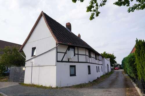 Foto - Haus zum Kaufen in Salzgitter 159.000,00 € 184 m²