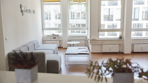 Foto - Büro in Köln 1.040,00 € 36 m² - 1.040,00&nbsp;EUR Kaltmiete, ca.&nbsp; 36,00&nbsp;m&sup2;