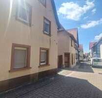 Haus zum Kaufen in Hemsbach 350.000,00 € 216 m²