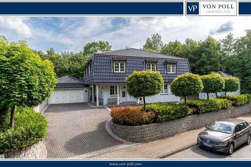 Foto - Haus zum Kaufen in Rheda-Wiedenbrück 665.000,00 € 210 m²