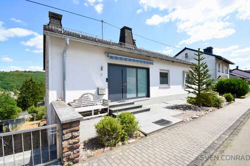 Foto - Haus zum Kaufen in Sonnenberg-Winnenberg 245.000,00 € 178 m²