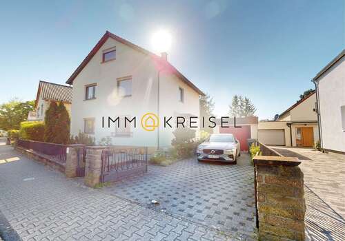 Foto - Haus zum Kaufen in Linkenheim-Hochstetten 699.000,00 € 161 m²