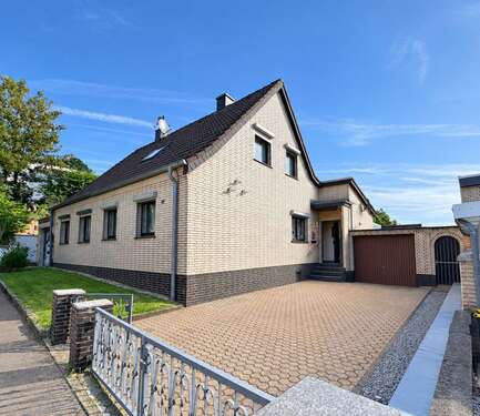 Foto - Haus zum Kaufen in Hückelhoven 169.000,00 € 92.5 m²