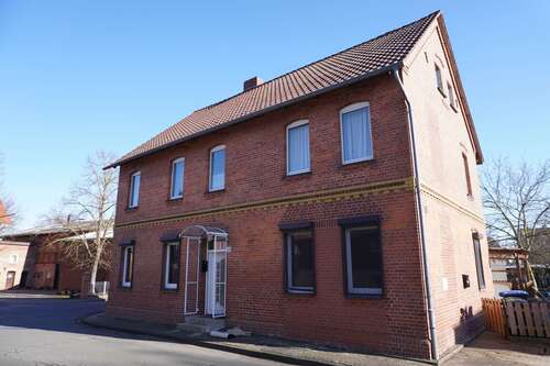 Foto - Haus zum Kaufen in Ilsede 410.000,00 € 285 m²