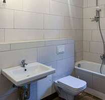 Haus zum Kaufen in Greiz 69.500,00 € 670 m²