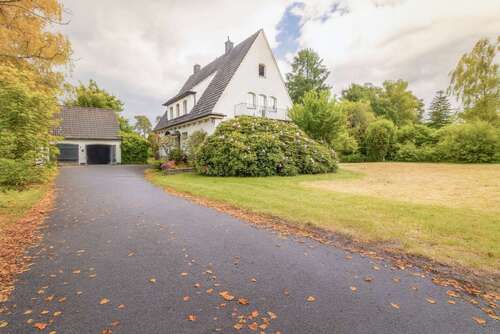 Foto - Haus zum Kaufen in Ratingen 1.490.000,00 € 252 m²