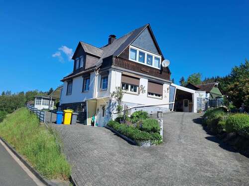 Foto - Haus zum Kaufen in Bad Laasphe 199.000,00 € 115 m²