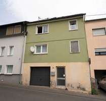 Haus zum Kaufen in Idar-Oberstein 95.000,00 € 98 m²