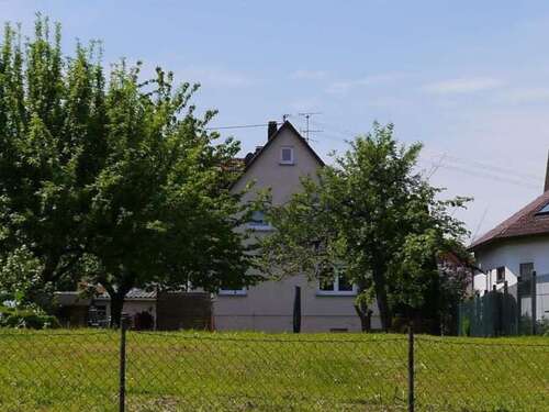 Foto - Haus zum Kaufen in Wendlingen 629.000,00 € 247 m²