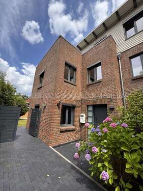Foto - Haus zum Mieten in Hamburg 3.780,00 € 210 m²