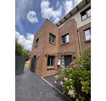 Haus zum Mieten in Hamburg 3.780,00 € 210 m²