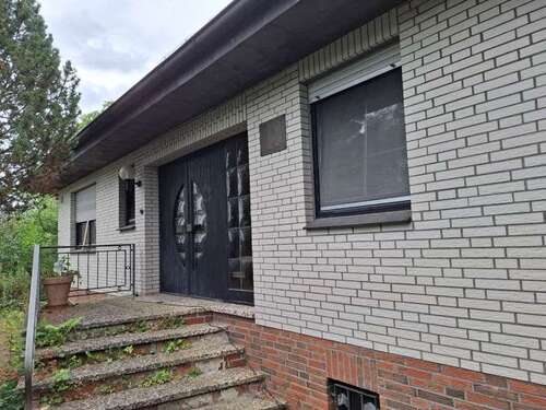 Foto - Haus zum Kaufen in Wietze 230.000,00 € 135 m²