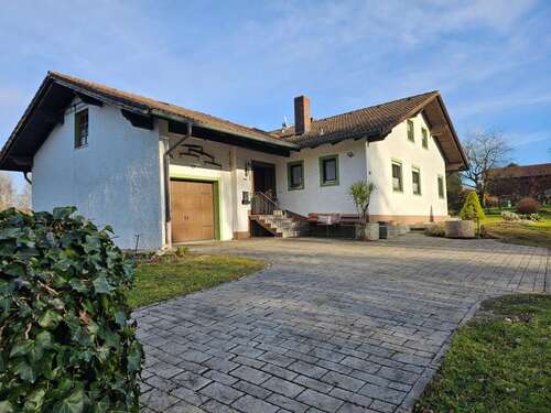 Foto - Haus zum Kaufen in Egglham 269.000,00 € 126 m²