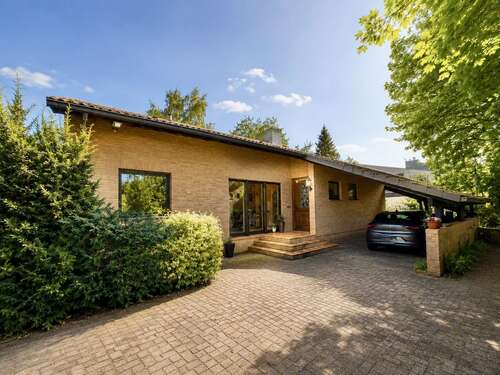 Foto - Haus zum Kaufen in Buxtehude 639.000,00 € 196 m²