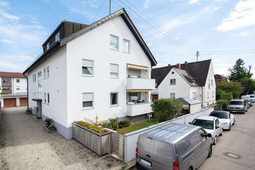 Foto - Haus zum Kaufen in Karlsfeld 2.195.000,00 € 472 m²