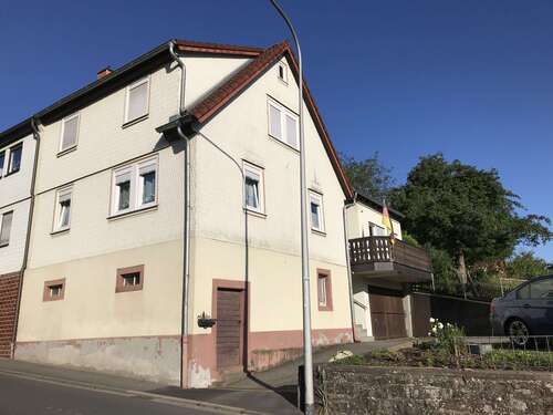 Foto - Haus zum Kaufen in Michelstadt 225.000,00 € 170 m²