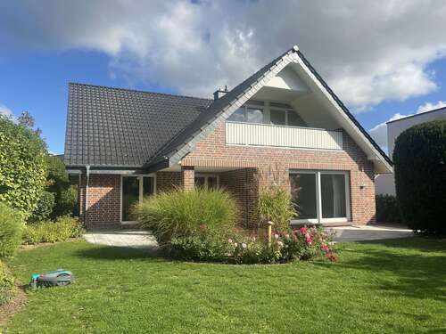 Foto - Haus zum Mieten in Rheda-Wiedenbrück 1.560,00 € 208 m²