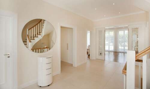 Foto - Haus zum Mieten in Düsseldorf 11.250,00 € 365 m²