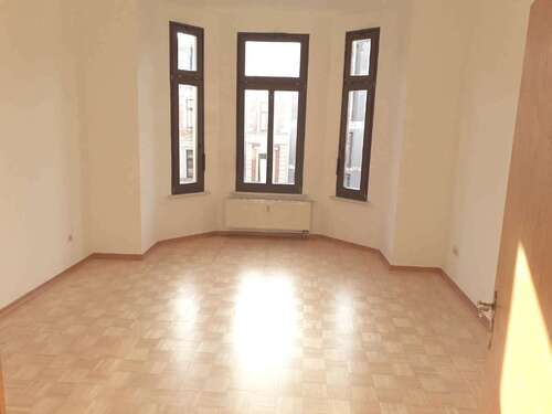 Foto - Wohnung zum Mieten in Halle 562,50 € 80.32 m²