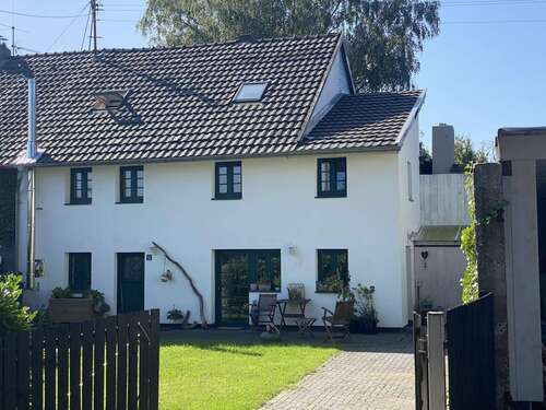 Foto - Haus zum Kaufen in Much 247.000,00 € 80 m²