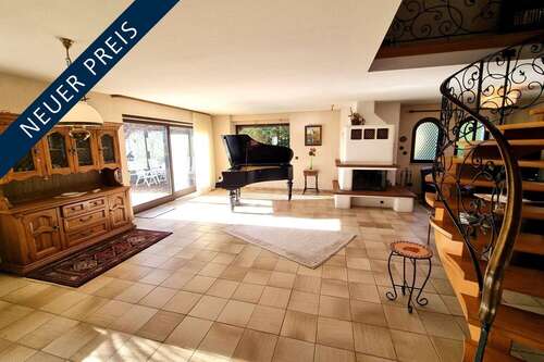 Foto - Haus zum Kaufen in Altdorf Weinhof 599.000,00 € 213 m²