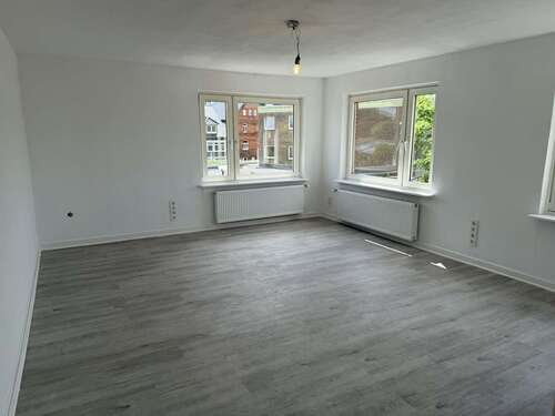 Foto - Wohnung zum Mieten in Burg 700,00 € 90 m²